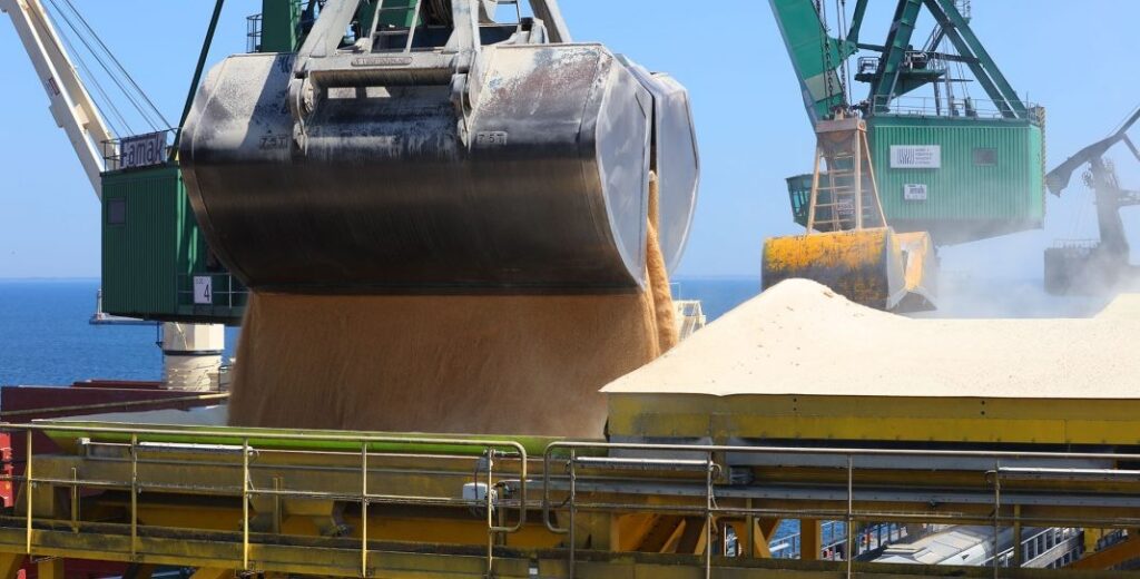 Possible transit ban through Baltic ports could complicate Russia’s grain export rerouting